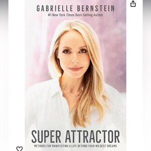 SUPER ATTRACTOR BY GABRIELLE BERNSTEIN PAPERBACK MANIFESTATION BOOK